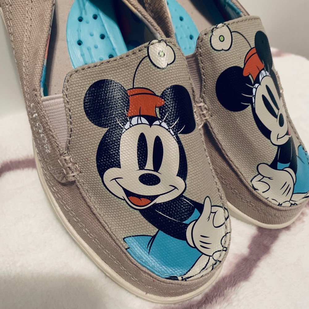 Minnie Mouse Slip-On Crocs